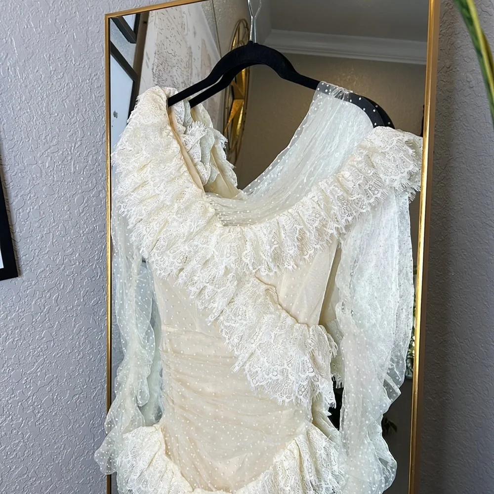 House of CB ‘Sorrel’ Ivory Lace Frill Tulle Asymmetric Minidress NWT - Picture 13 of 15